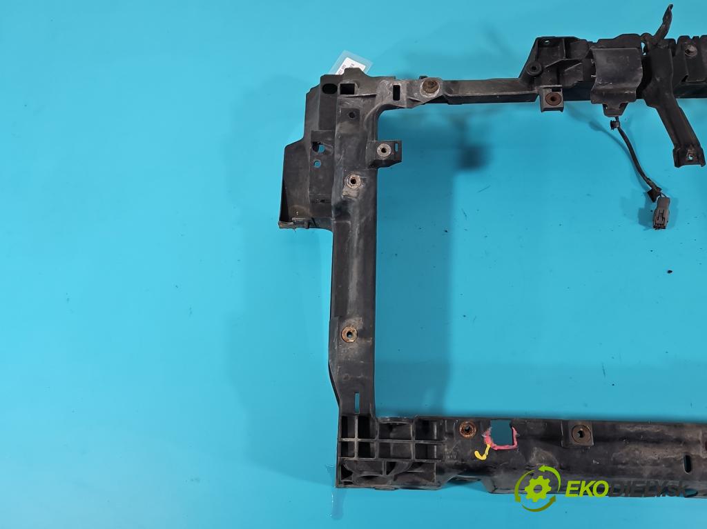 Mazda Cx-7 2.3 T 260 hp manual 191 kW 2261 cm3 5- stěna přední  (Výztuhy přední)