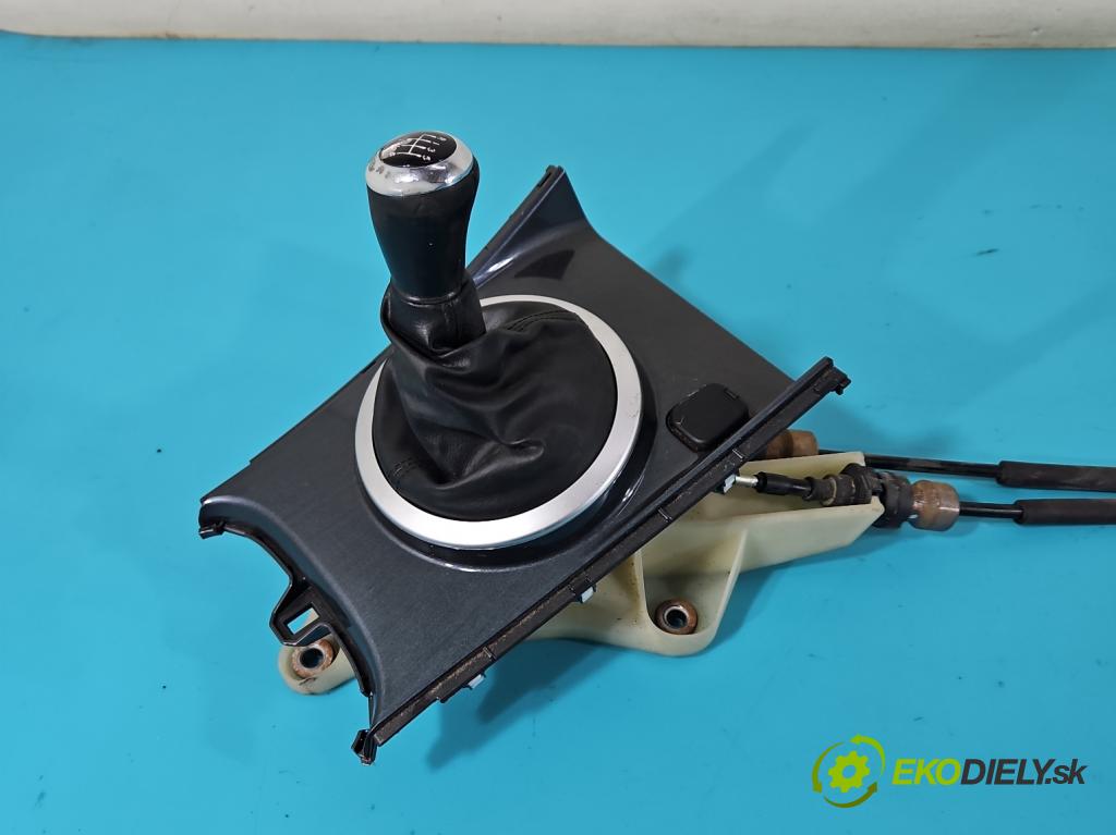 Mazda Cx-7 2.3 T 260 HP manual 191 kW 2261 cm3 5- Páka: Změny: stupeň,rýchlosť RH14B (Rýchlostná páka (kulisa))