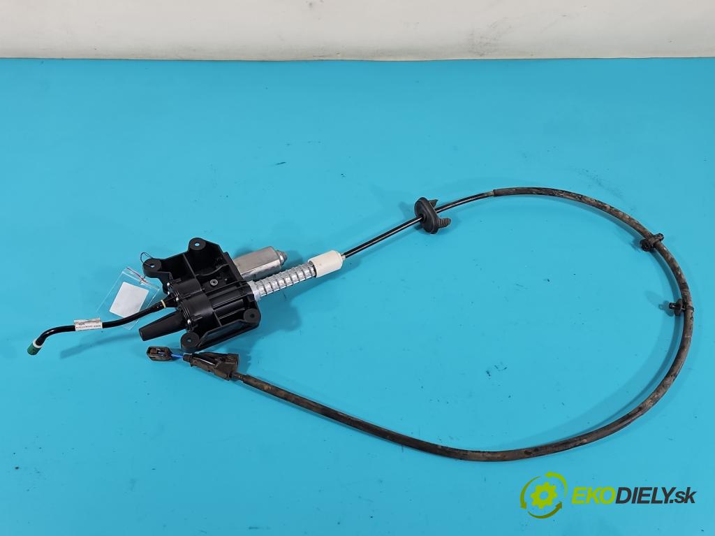 Citroen DS5 2011-2015 1.6 THP 156 HP automatic 115 kW 1598 cm3 5- Brzda manuál: elektrický: 9670452780 (Ručné brzdy)