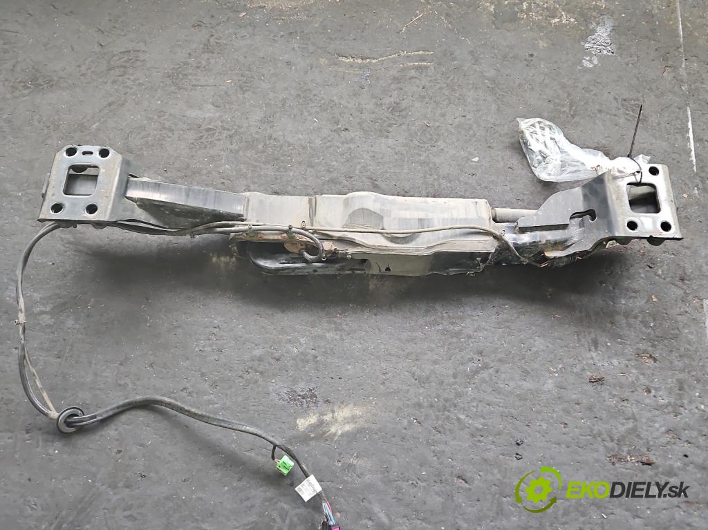 Porsche Cayenne II 2010-2017 4.8 V8 Turbo 500KM automatic 368 kW 4806 cm3 5- oko tažné 7P5803881B (Tažná zařízení)