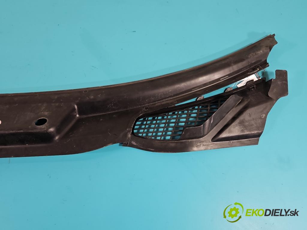 Porsche Cayenne II 2010-2017 4.8 V8 Turbo 500KM automatic 368 kW 4806 cm3 5- torpédo 7P5819175B (Torpéda)