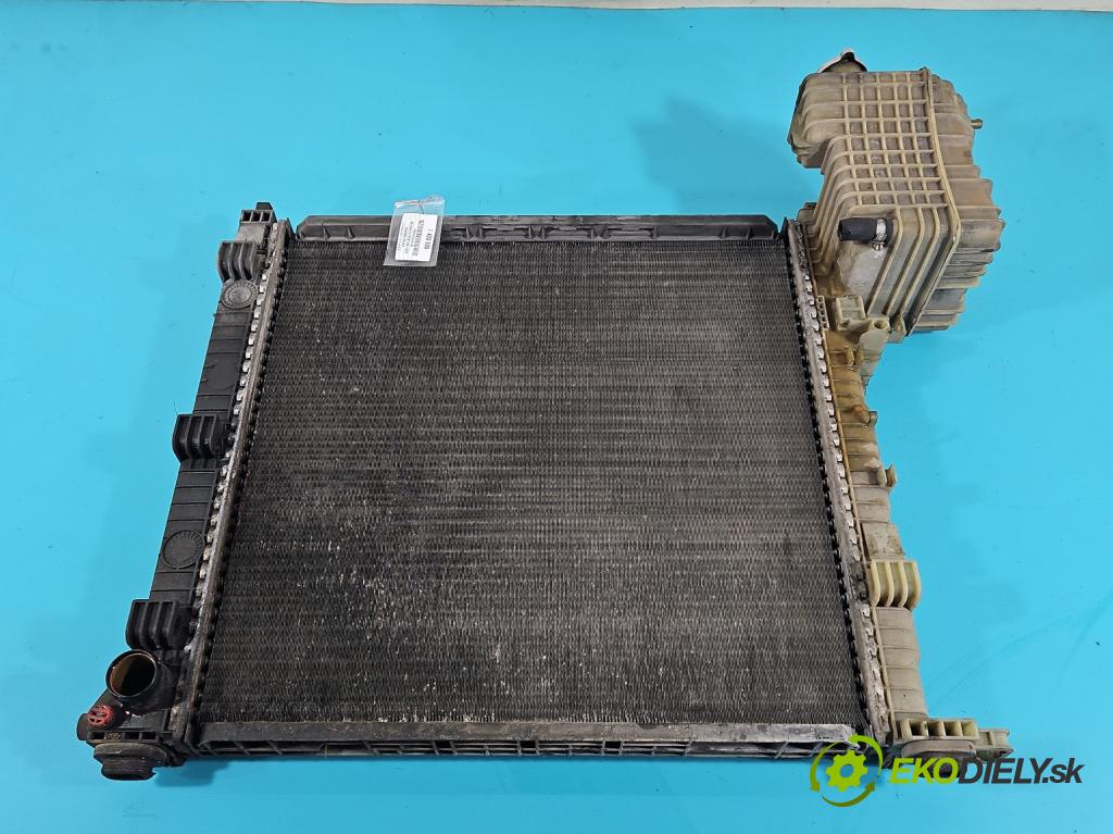 Mercedes Vito W638 1996-2003 2.2 cdi 82 hp manual 60 kW 2151 cm3 5- Chladič vody  (Chladiče vody)