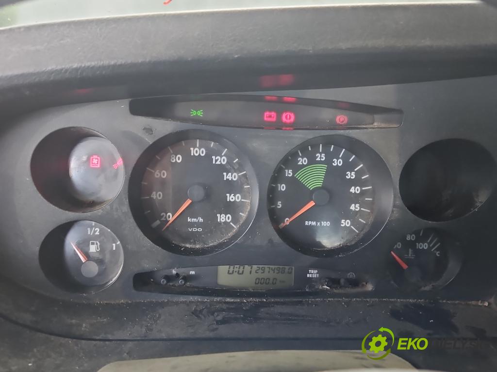 Iveco Daily III 1999-2006 2.3 HPI 116 HP manual 85 kW 2286 cm3 5- prístrojovka/ budíky 504055190 (Prístrojové dosky, displeje)