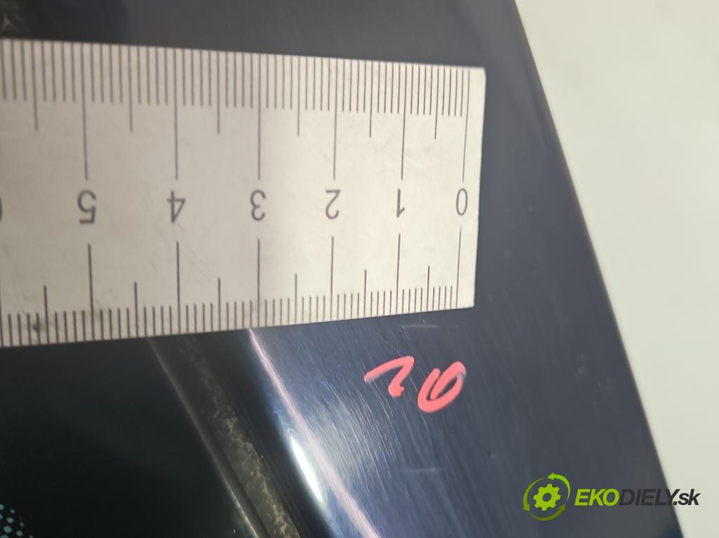 Vw Golf IV 1997-2003 1.4 16V 75 hp manual 55 kW 1390 cm3 5- zadní kufrové dveře  (Zadní kapoty)