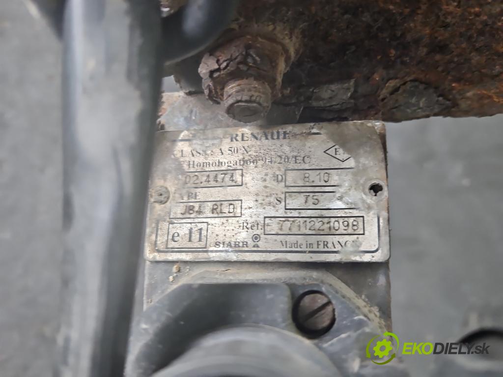 Renault Scenic II 2003-2009 1.9 dci 120 hp manual 88 kW 1870 cm3 5- oko tažné 7711221098 (Tažná zařízení)