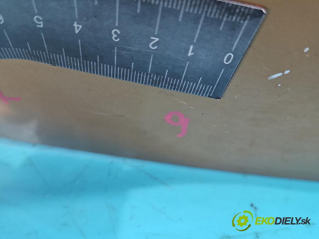 Opel Corsa C 2000-2006 1.0 12V 58 hp manual 43 kW 973 cm3 5- zadní kufrové dveře  (Zadní kapoty)