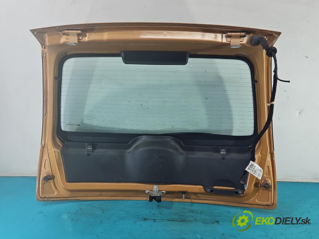 Opel Corsa C 2000-2006 1.0 12V 58 hp manual 43 kW 973 cm3 5- zadní kufrové dveře  (Zadní kapoty)