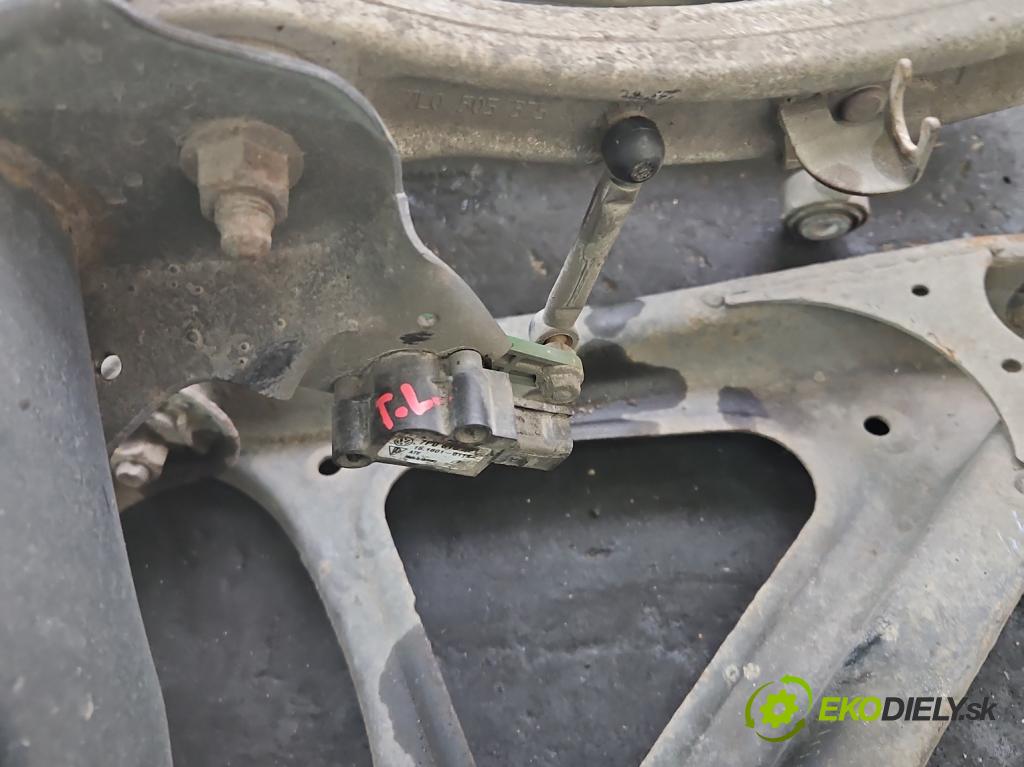 Porsche Cayenne II 2010-2017 4.8 V8 Turbo 500KM automatic 368 kW 4806 cm3 5- zadní výztuha  (Výztuhy zadní)