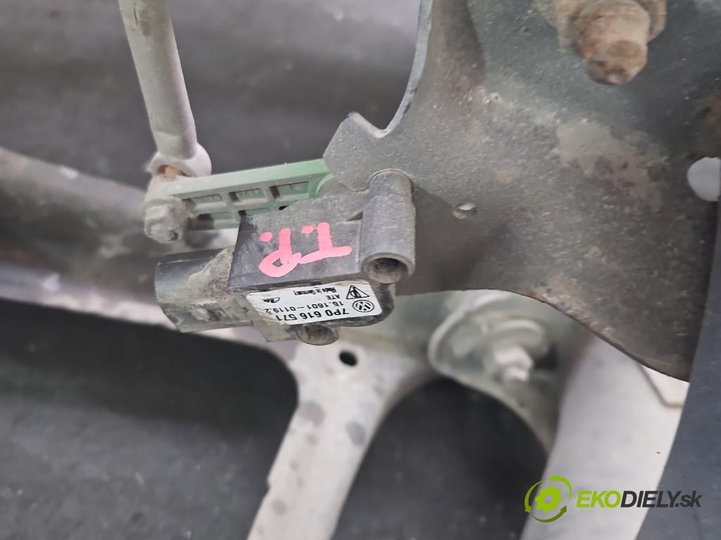 Porsche Cayenne II 2010-2017 4.8 V8 Turbo 500KM automatic 368 kW 4806 cm3 5- zadní výztuha  (Výztuhy zadní)