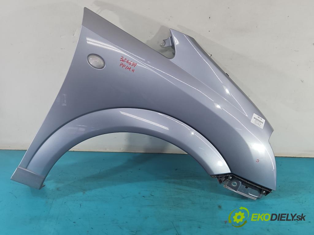 Opel Meriva A 2002-2010 1.8 16V 125 HP manual 92 kW 1796 cm3 5- blatník predné pravý  (Kľučka dverí ostatné)