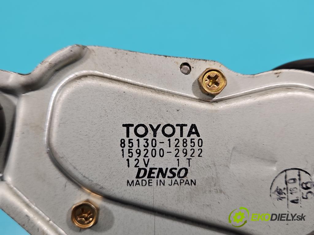 Toyota Corolla E11 1997-2002 1,4.0 16V 86 hp manual 63 kW 1332 cm3 3- motor stěrače zadní