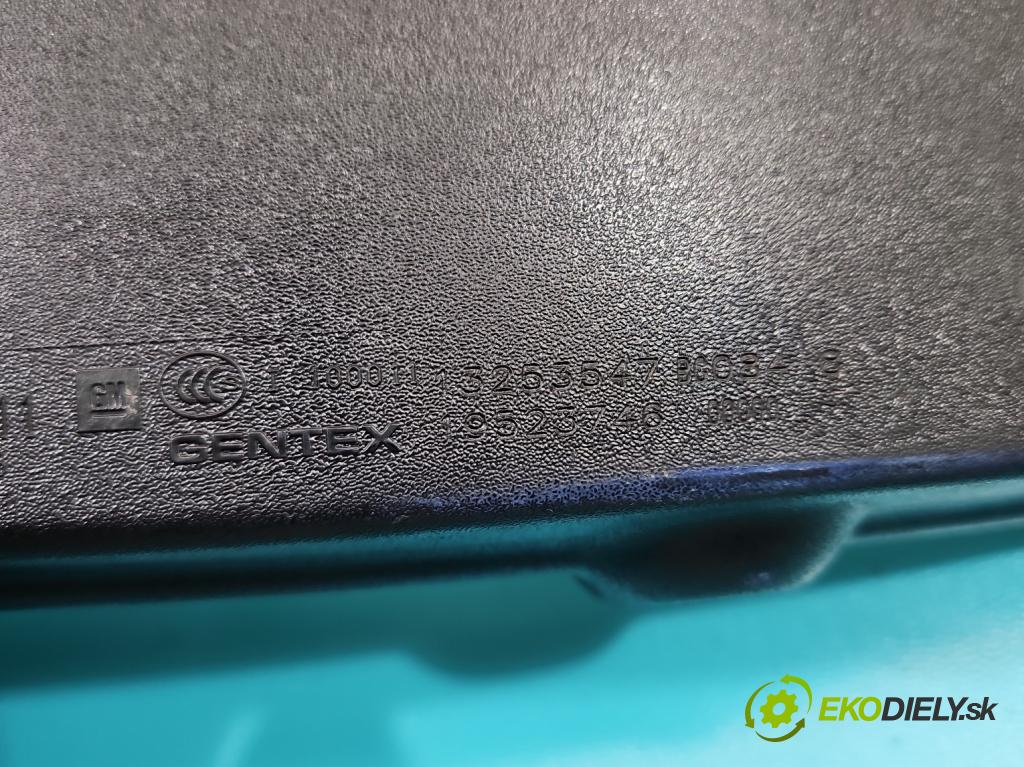 Opel Vectra C 2002-2008 1.9 cdti 150 hp manual 110 kW 1910 cm3 5- zpětné zrcátko vnitřní  (Světla vnitřní)