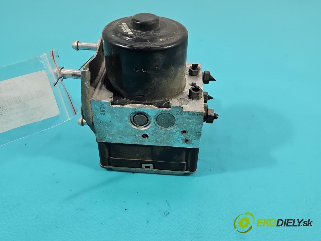 Porsche Cayenne II 2010-2017 4.8 V8 Turbo 500KM automatic 368 kW 4806 cm3 5- čerpadlo abs 7P0614517E (Pumpy ABS)