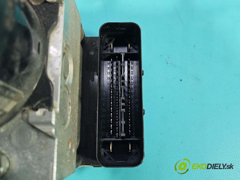 Porsche Cayenne II 2010-2017 4.8 V8 Turbo 500KM automatic 368 kW 4806 cm3 5- čerpadlo abs 7P0614517E (Pumpy ABS)