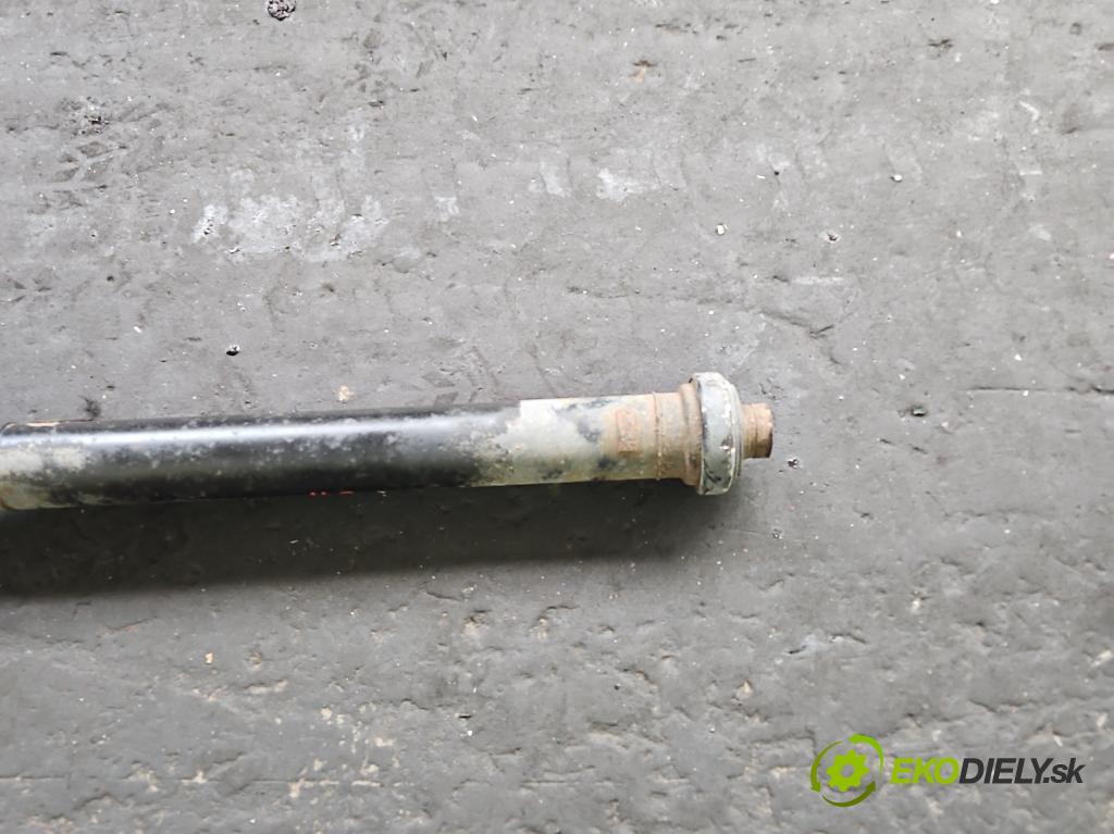 Porsche Cayenne II 2010-2017 4.8 V8 Turbo 500KM automatic 368 kW 4806 cm3 5- Hřídel: zadné  (Kardaňový hriadeľ)