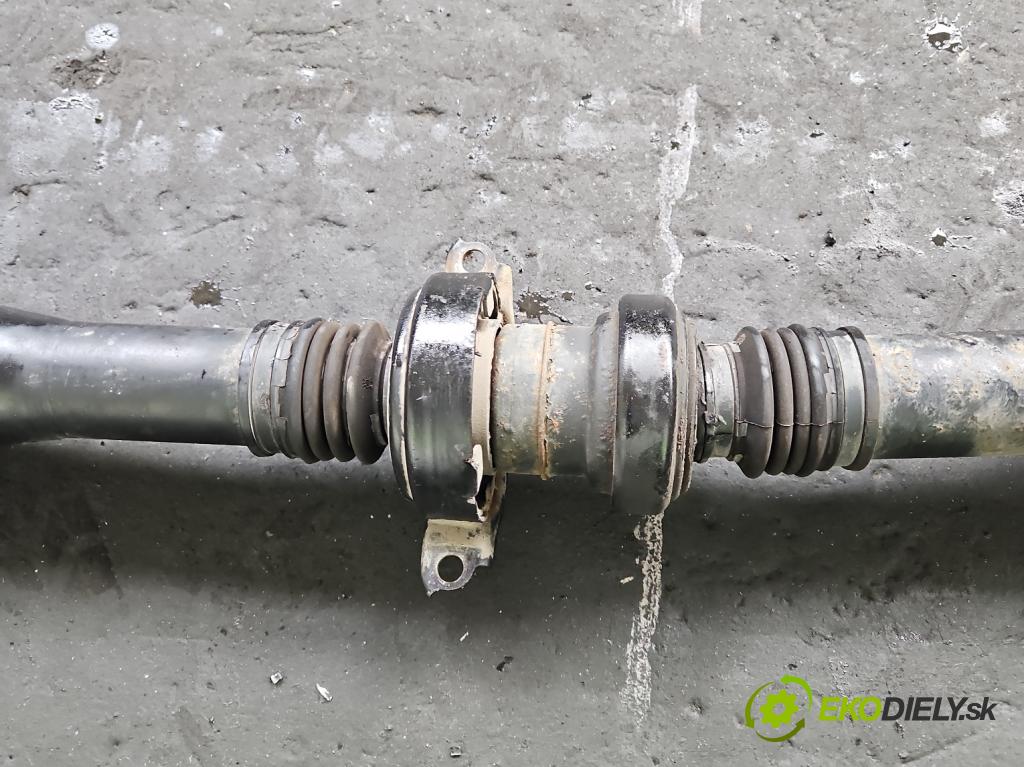 Porsche Cayenne II 2010-2017 4.8 V8 Turbo 500KM automatic 368 kW 4806 cm3 5- Hřídel: zadné  (Kardaňový hriadeľ)