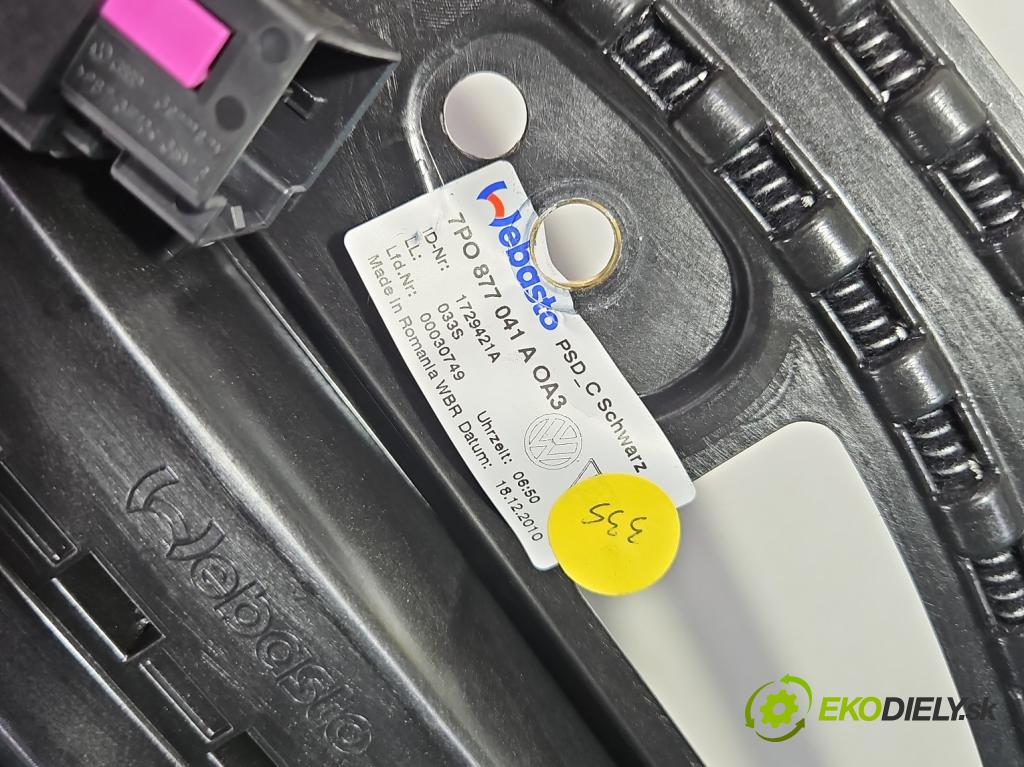 Porsche Cayenne II 2010-2017 4.8 V8 Turbo 500KM automatic 368 kW 4806 cm3 5- Střešní okno:  (Okna karoserie)