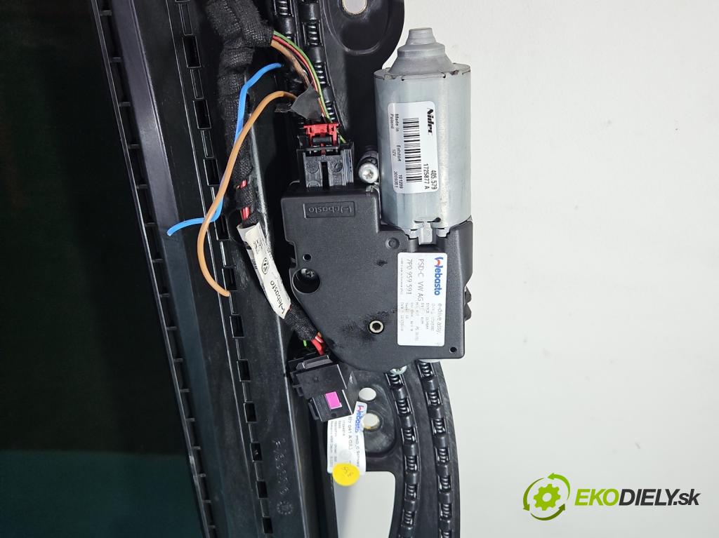 Porsche Cayenne II 2010-2017 4.8 V8 Turbo 500KM automatic 368 kW 4806 cm3 5- Střešní okno:  (Okna karoserie)