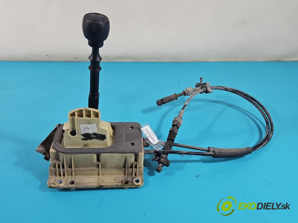 Fiat Stilo 1.2 16V 80 HP manual 59 kW 1242 cm3 5- Páka: Změny: stupeň,rýchlosť 735304950 (Rýchlostné páky / kulisy)