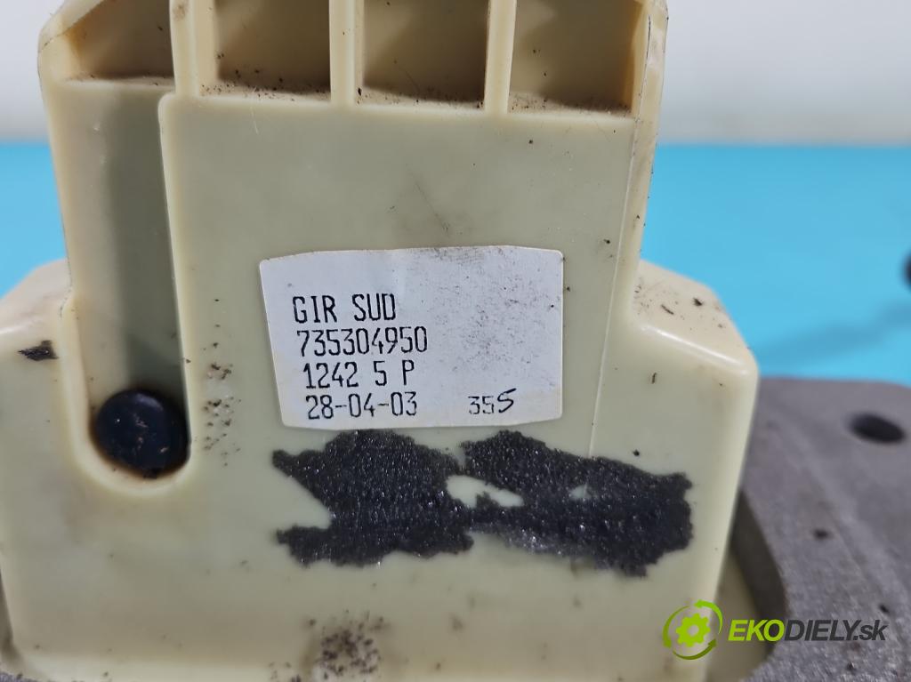 Fiat Stilo 1.2 16V 80 HP manual 59 kW 1242 cm3 5- Páka: Změny: stupeň,rýchlosť 735304950 (Rýchlostné páky / kulisy)