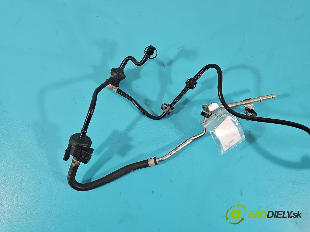 Audi A4 B8 2007-2015 1.8 TFSI 120 hp manual 88 kW 1798 cm3 5- trubka palivový 06H133761AS