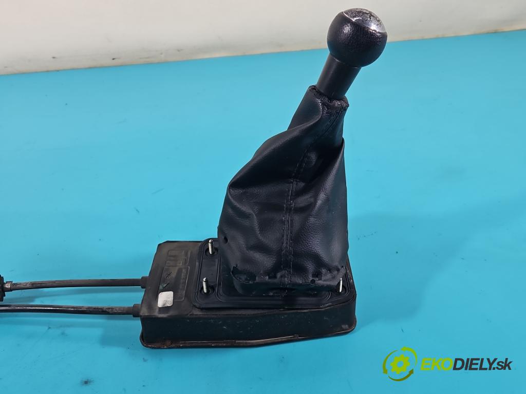 Peugeot 407 1.6 hdi 109 HP manual 80 kW 1560 cm3 4- Páka: Změny: stupeň,rýchlosť  (Rýchlostné páky / kulisy)