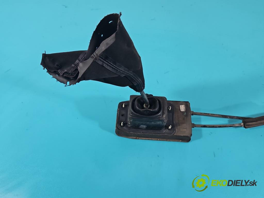 Peugeot 407 1.6 hdi 109 HP manual 80 kW 1560 cm3 4- Páka: Změny: stupeň,rýchlosť  (Rýchlostné páky / kulisy)