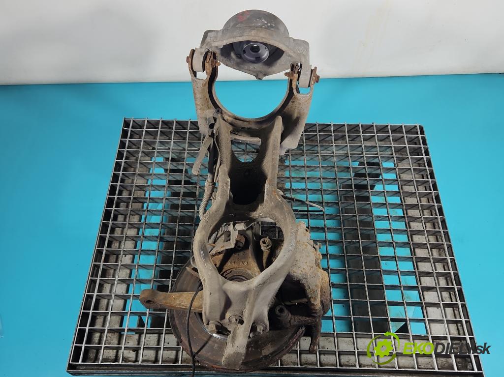 Peugeot 407 1.6 hdi 109 HP manual 80 kW 1560 cm3 4- náboj ľavé (Náboje)