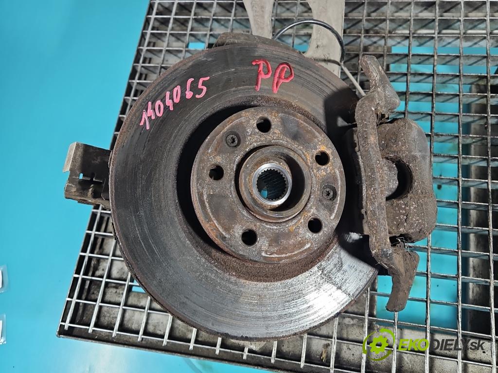 Peugeot 407 1.6 hdi 109 HP manual 80 kW 1560 cm3 4- náboj pravé (Náboje)