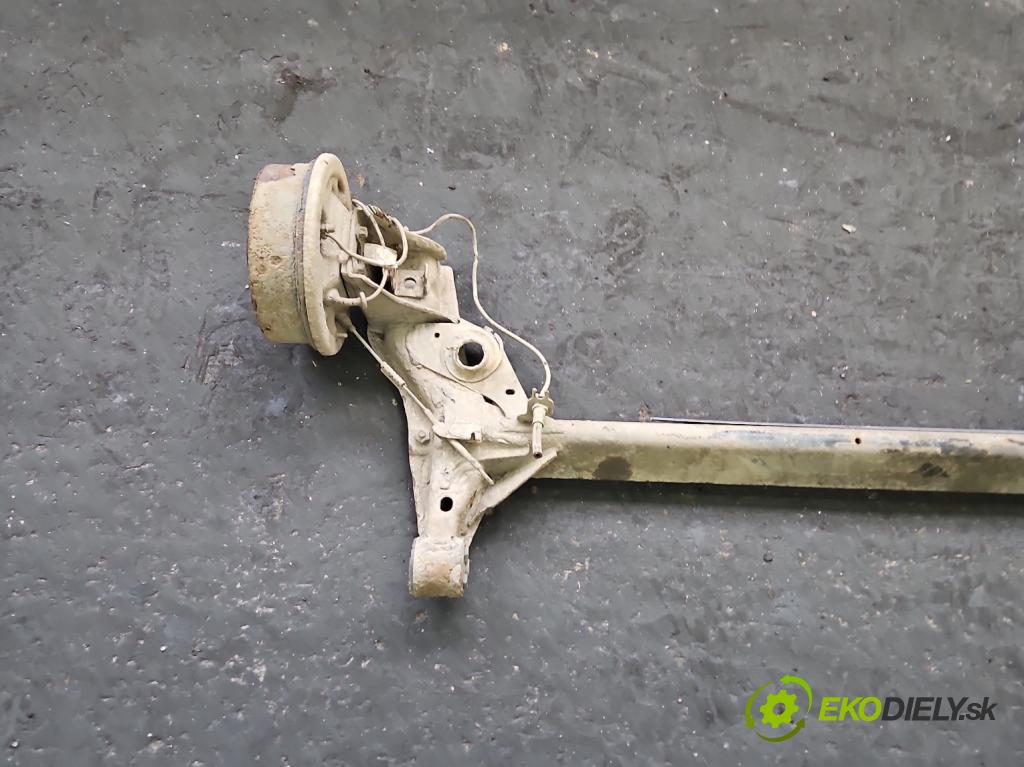 Opel Tigra B 2004-2009 1.4 16V 90 hp manual 66 kW 1364 cm3 2- zadní výztuha  (Výztuhy zadní)