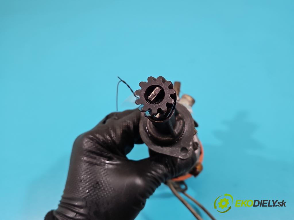 Skoda Favorit 1.3 plyn: 58 HP manual 43 kW 1296 cm3 5- rozdeľovač (Rozdeľovače)