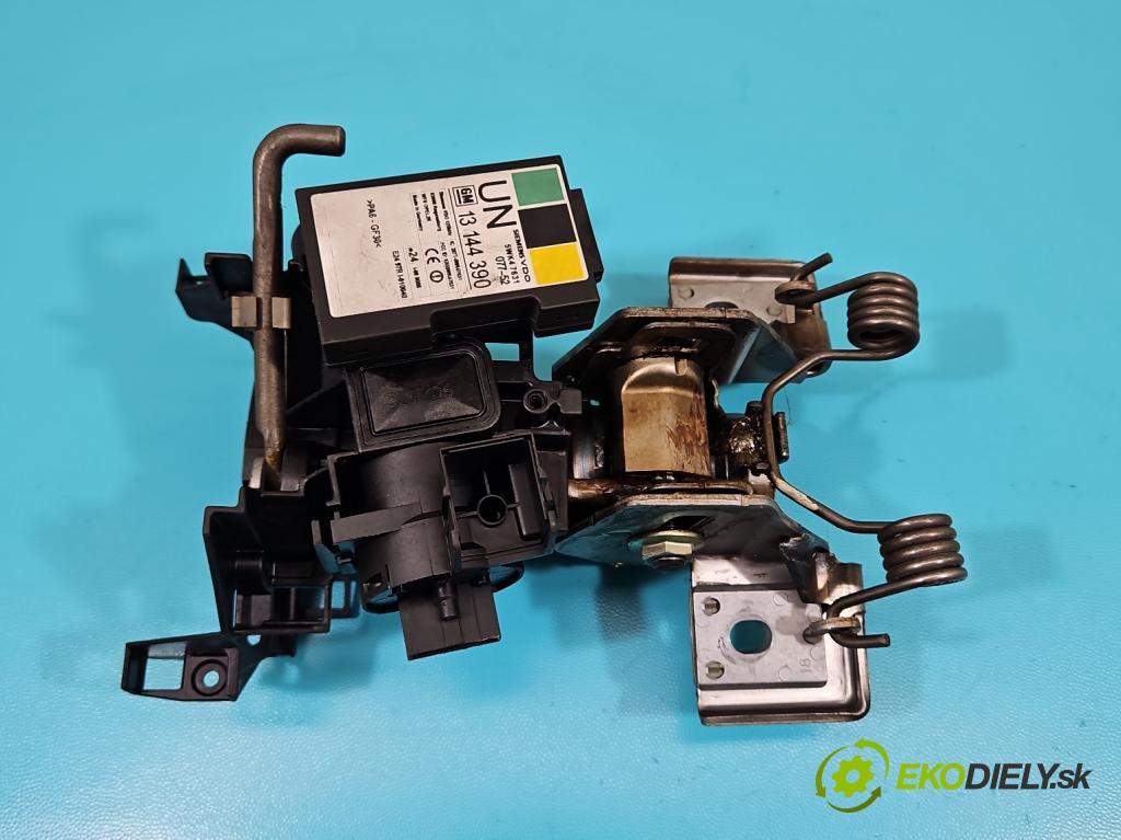 Opel Tigra B 2004-2009 1.4 16V 90 HP manual 66 kW 1364 cm3 2- riadiaca jednotka motora 0261208394