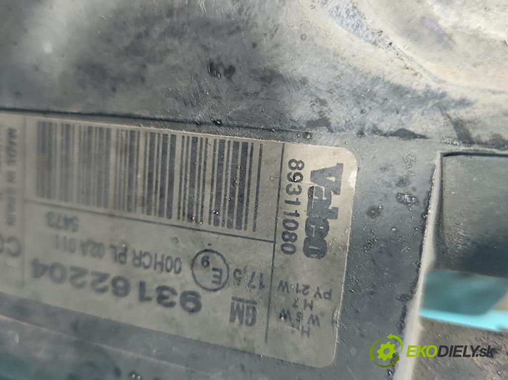 Opel Tigra B 2004-2009 1.4 16V 90 HP manual 66 kW 1364 cm3 2- Reflektor: pravý 93162204 (Pravé)