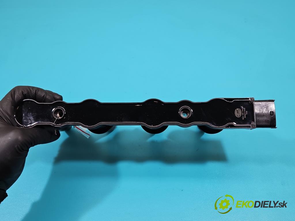 Opel Zafira B 2005-2014 1.8 16V 140 HP manual 103 kW 1796 cm3 5- cievka zapaľovacia  (Zapaľovacie cievky, moduly)