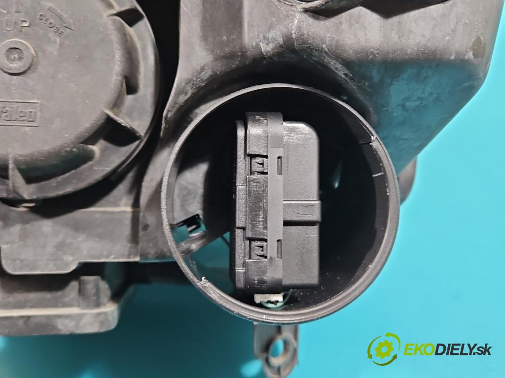 Opel Meriva A 2002-2010 1.8 16V 125 HP manual 92 kW 1796 cm3 5- Reflektor: pravý 93321053 (Pravé)