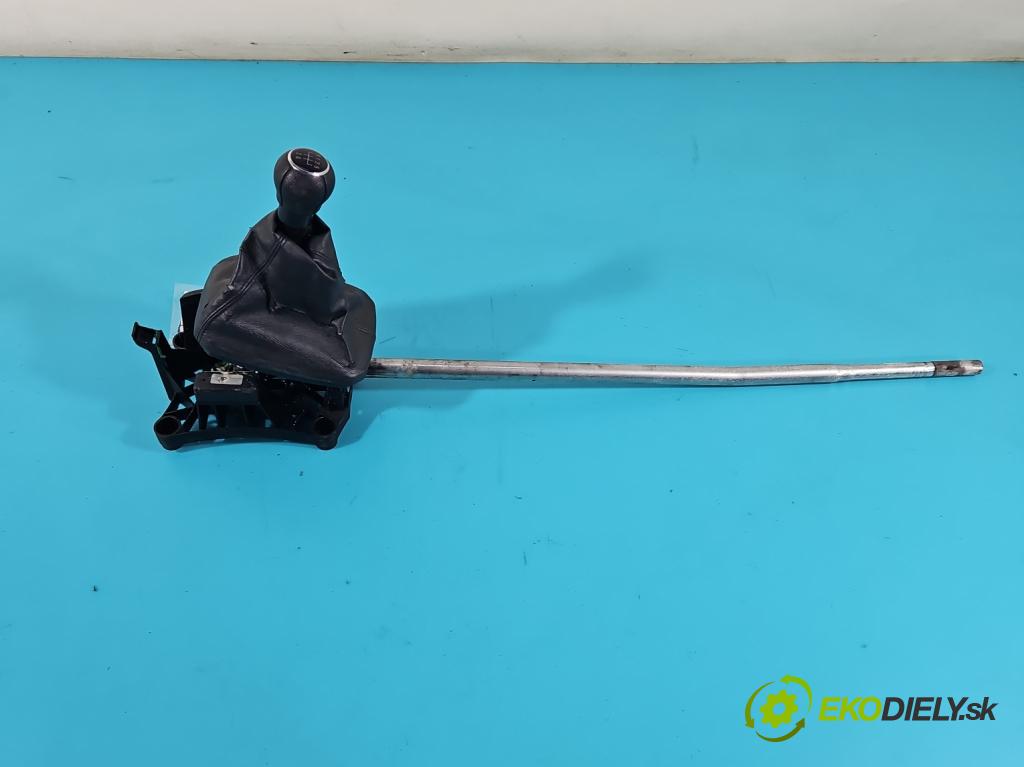 Opel Meriva A 2002-2010 1.8 16V 125 HP manual 92 kW 1796 cm3 5- Páka: Změny: stupeň,rýchlosť  (Rýchlostné páky / kulisy)