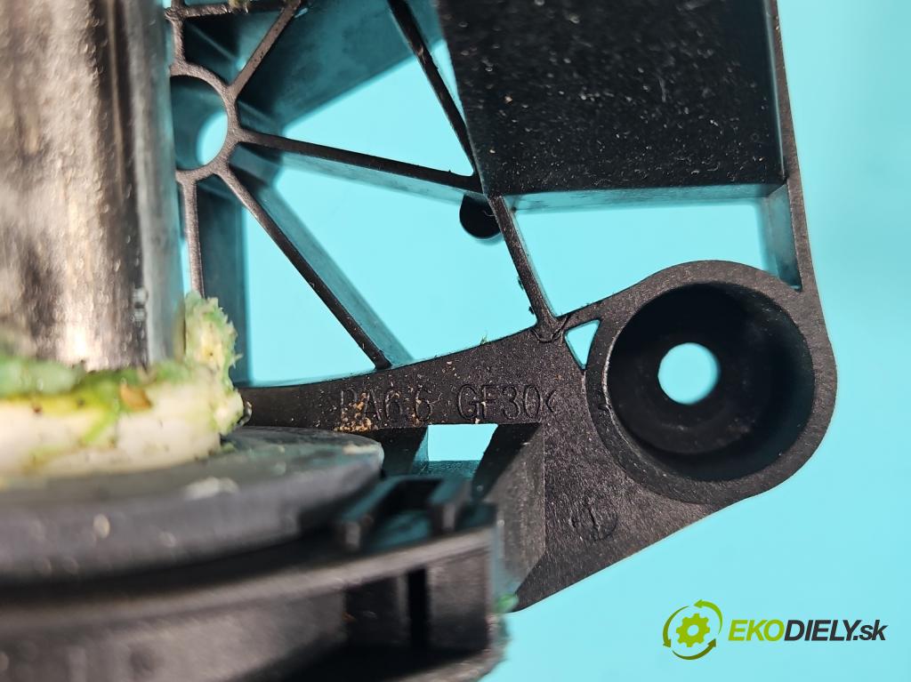 Opel Meriva A 2002-2010 1.8 16V 125 HP manual 92 kW 1796 cm3 5- Páka: Změny: stupeň,rýchlosť  (Rýchlostné páky / kulisy)