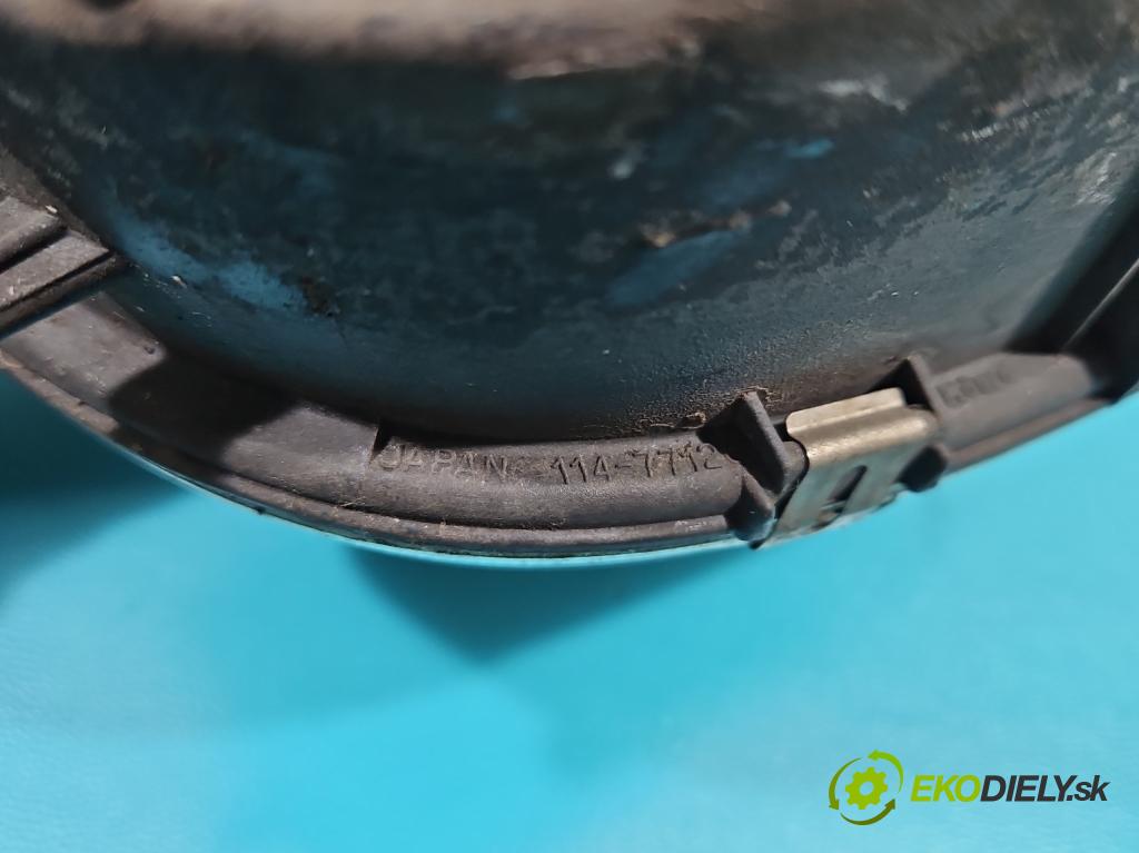 Toyota Corolla E11 1997-2002 1.6 vvti 110 hp manual 81 kW 1598 cm3 5- Halogen levý  (Ostatné)