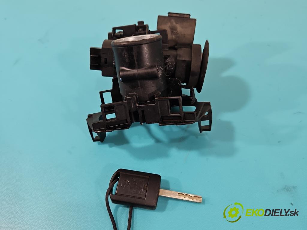 Opel Meriva A 2002-2010 1.4 16V 90 HP manual 66 kW 1364 cm3 5- riadiaca jednotka motora 0261208255