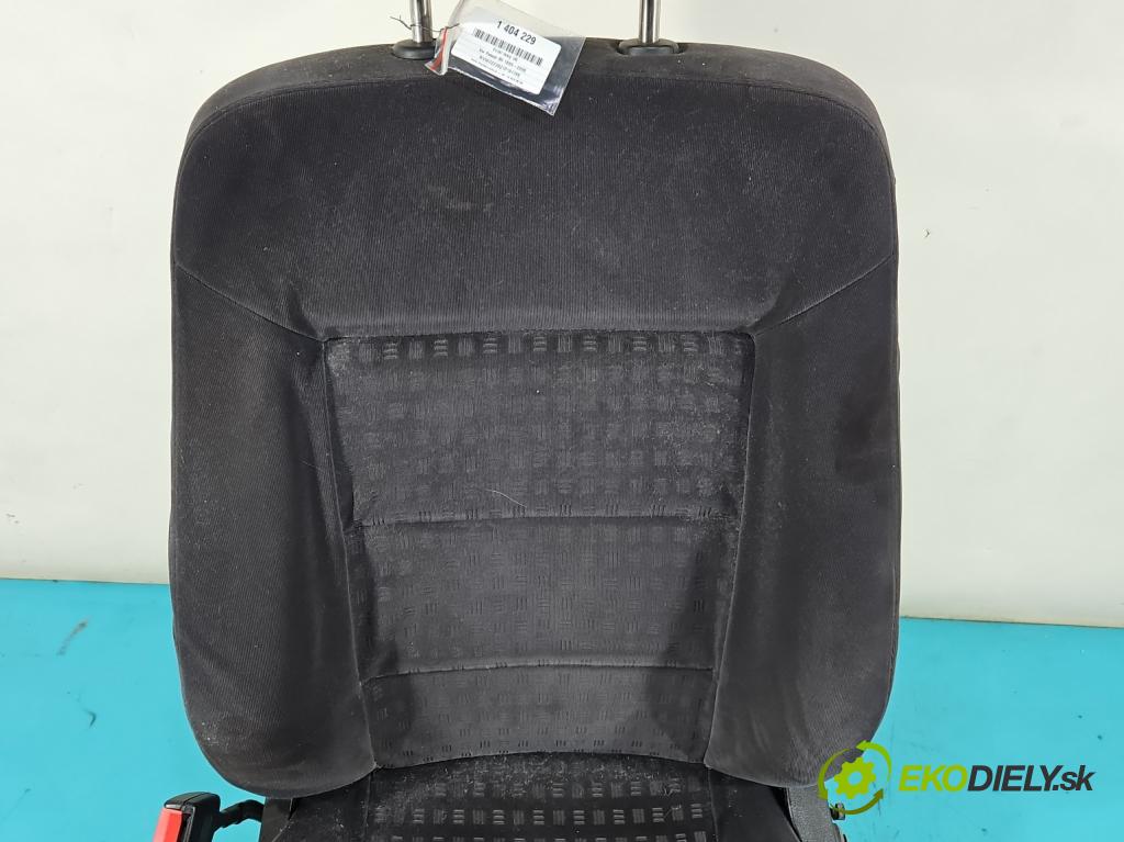 Vw Passat B5 1995-2005 1.9 tdi 131 HP manual 96 kW 1896 cm3 4- Sedačka ľavý  (Sedačky, sedadlá)