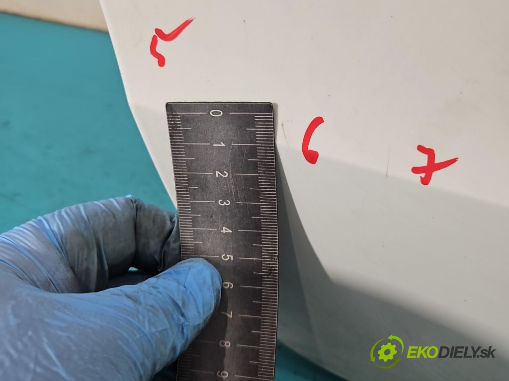 Mercedes A W168 1997-2004 1.7 cdi 95 hp automatic 70 kW 1689 cm3 5- zadní kufrové dveře  (Zadní kapoty)