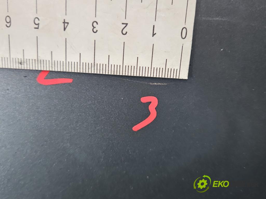 Opel Zafira B 2005-2014 1.8 16V 140 hp manual 103 kW 1796 cm3 5- zadní kufrové dveře  (Zadní kapoty)