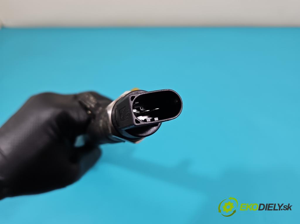 Mercedes A W168 1997-2004 1.7 cdi 95 HP automatic 70 kW 1689 cm3 5- lišta vstrekovacia 0445214005 (Vstrekovacie lišty)