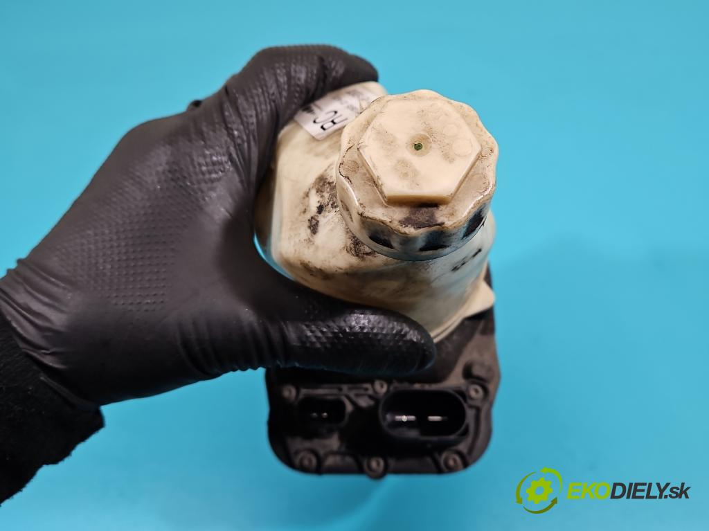 Opel Zafira B 2005-2014 1.8 16V 140 HP manual 103 kW 1796 cm3 5- čerpadlo posilovač 13192897 (Servočerpadlá, pumpy riadenia)