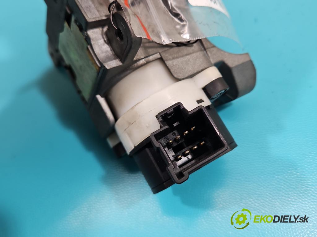 Volvo S60 I 2000-2010 2.4 D5 163 HP automatic 120 kW 2401 cm3 4- Spínačka  (Spínacie skrinky a kľúče)