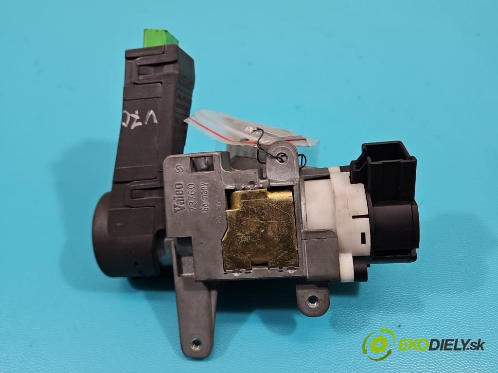 Volvo S60 I 2000-2010 2.4 D5 163 HP automatic 120 kW 2401 cm3 4- Spínačka  (Spínacie skrinky a kľúče)