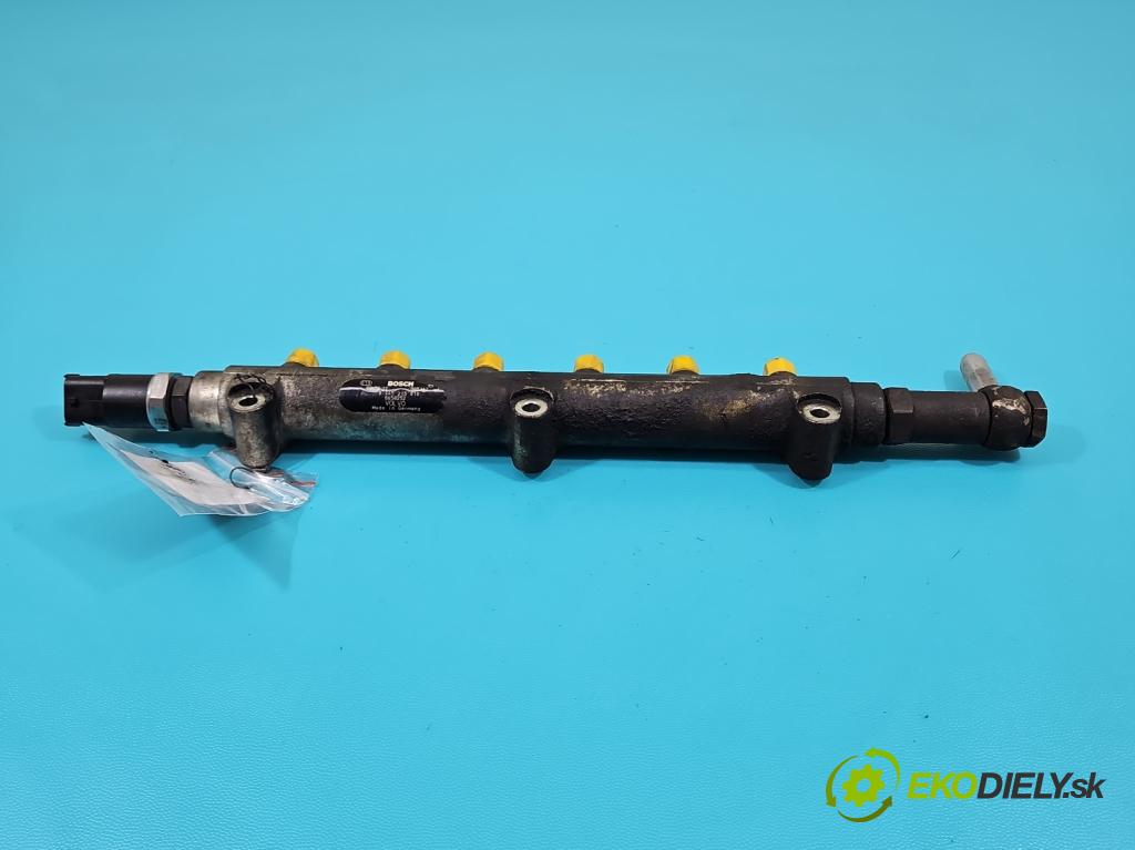 Volvo S60 I 2000-2010 2.4 D5 163 HP automatic 120 kW 2401 cm3 4- lišta vstrekovacia 0445215010 (Vstrekovacie lišty)