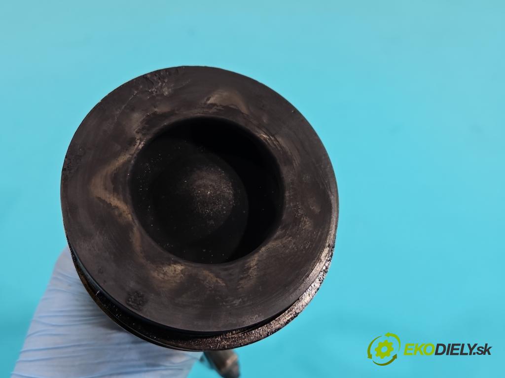 Audi A6 C6 2004-2011 3.0 tdi 224 hp automatic 165 kW 2967 cm3 4- píst  (Písty)