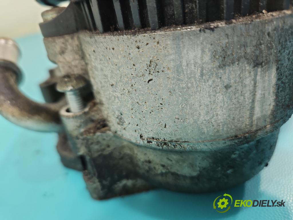 Audi A6 C6 2004-2011 3.0 tdi 224hp automatic 165 kW 2967 cm3 4- Základ: filtra oleja: 8558686 (Obaly filtrov oleja)