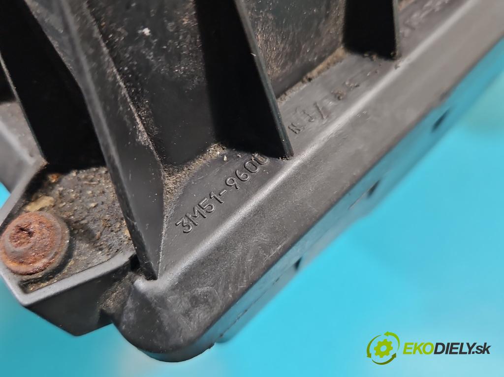 Ford Focus Mk2 2004-2011 1.6 16V 116 HP manual 85 kW 1596 cm3 4- obal filtra vzduchu  (Obaly filtrov vzduchu)